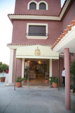 Гостиница Hotel Torre del Oro  Ла-Ринконада